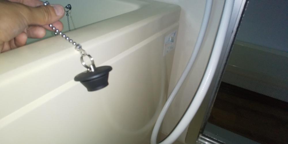 浴槽ゴム栓交換2