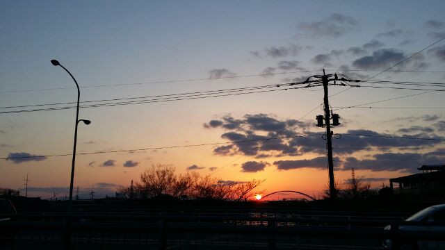 自宅から朝陽と夕陽が